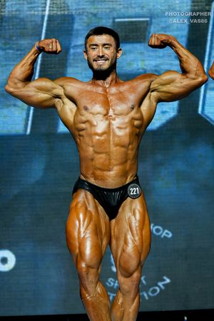 CLASSIC PHYSIQUE +178